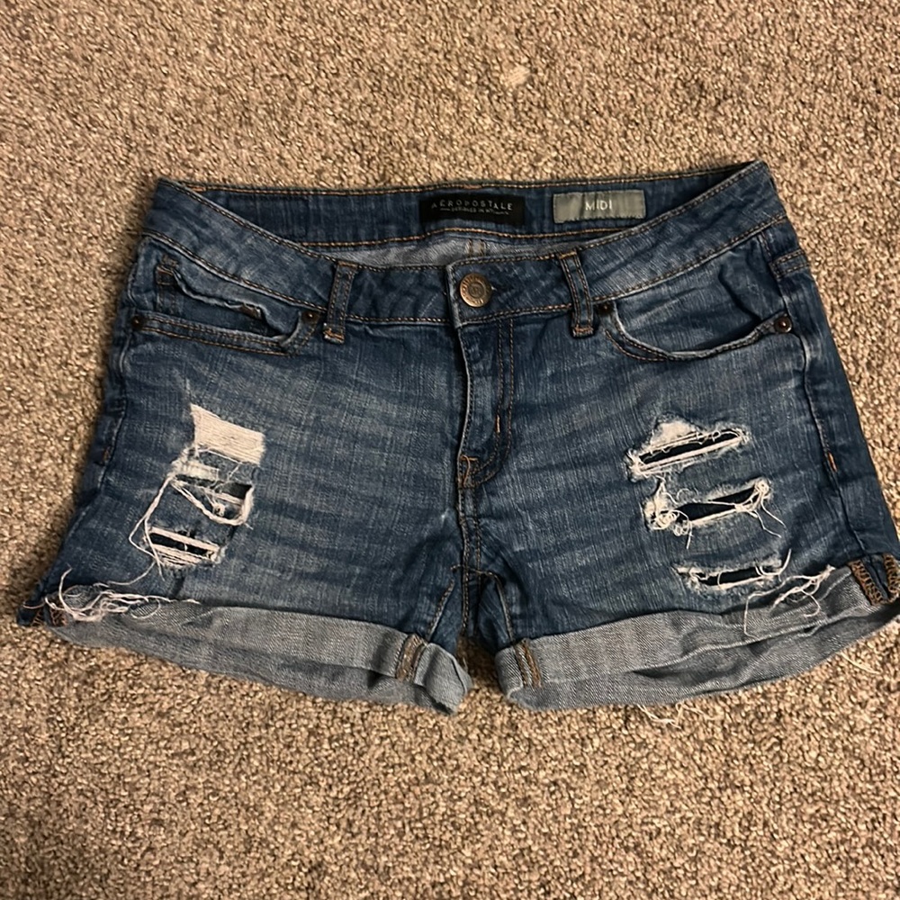 Distressed cuffed Aeropostale jean shorts